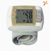 Electronic blood pressure monitor